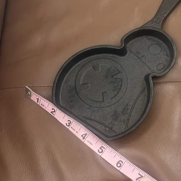 Star Wars R2 D2 cast iron pancake pan/mold - Picture 5 of 6